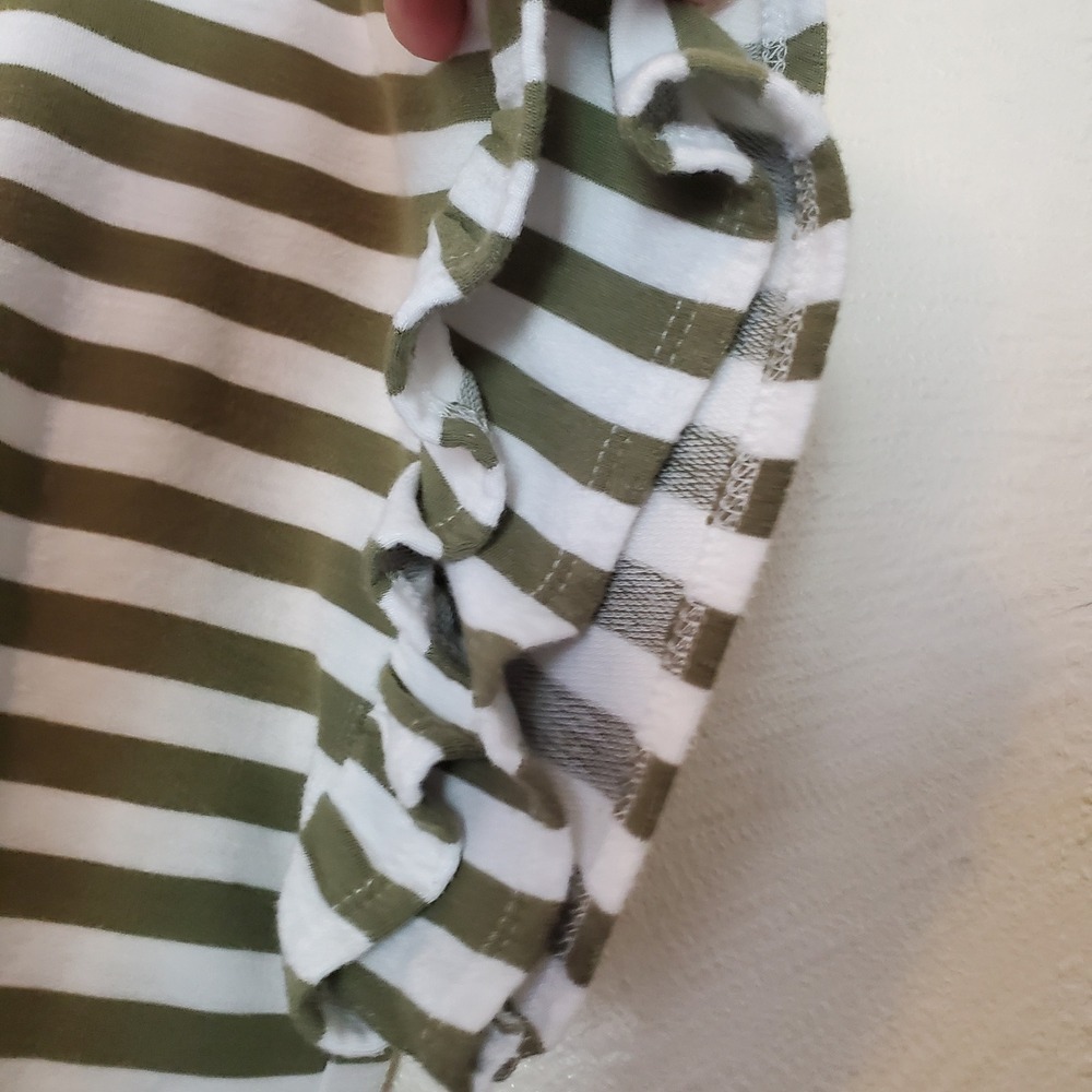 Jane + Delancey Olive Green White Striped Ruffle Sleeve Knit Top XL - Picture 6 of 13